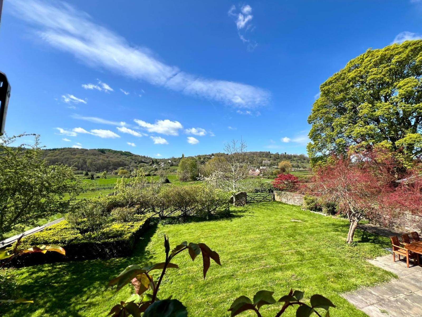 Abenhall Cottages Mitcheldean Esterno foto